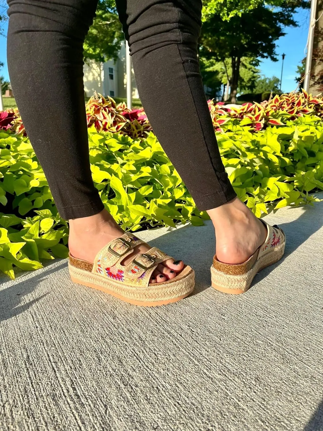 BAMBOO Women Round Toe Double Buckle Strap Slip-On Platform Sandal Embroidered Platform Sandals