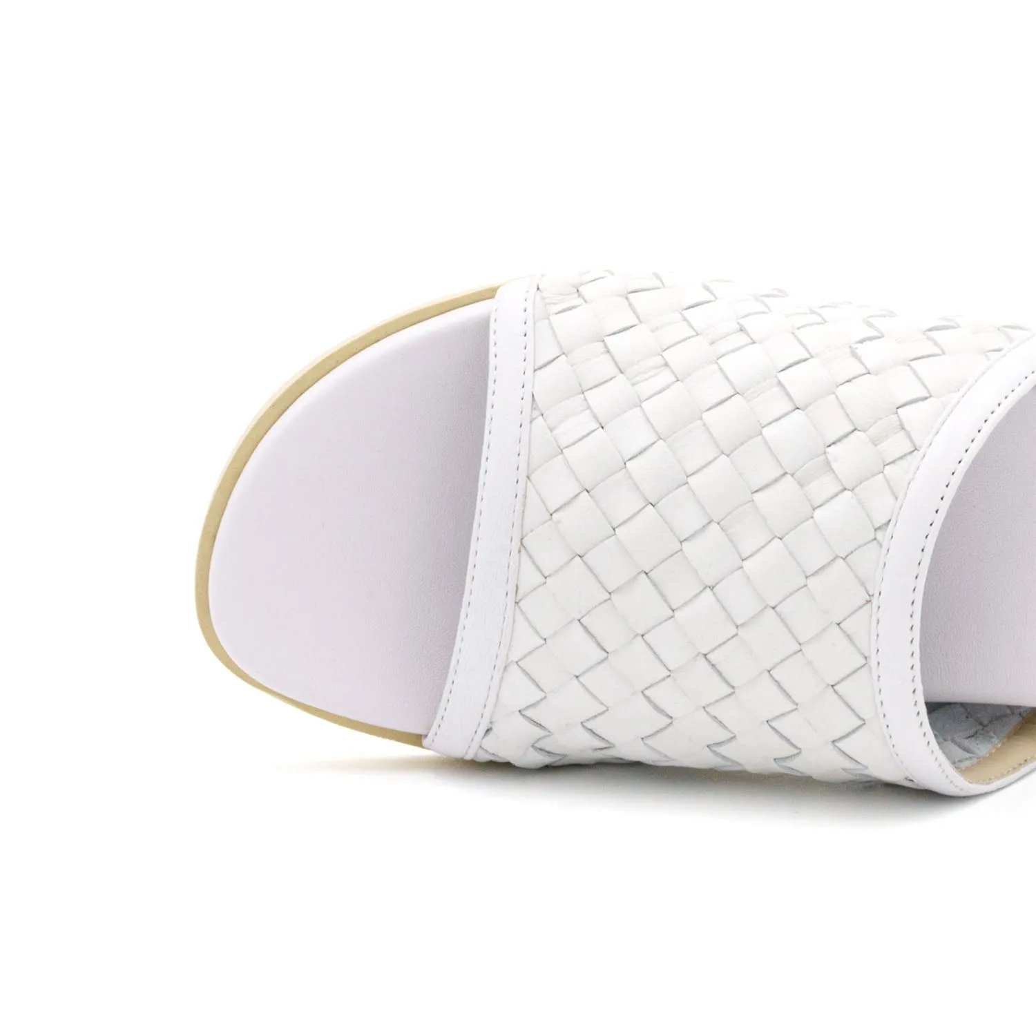 Barca Bianco Woven Comfort Mule