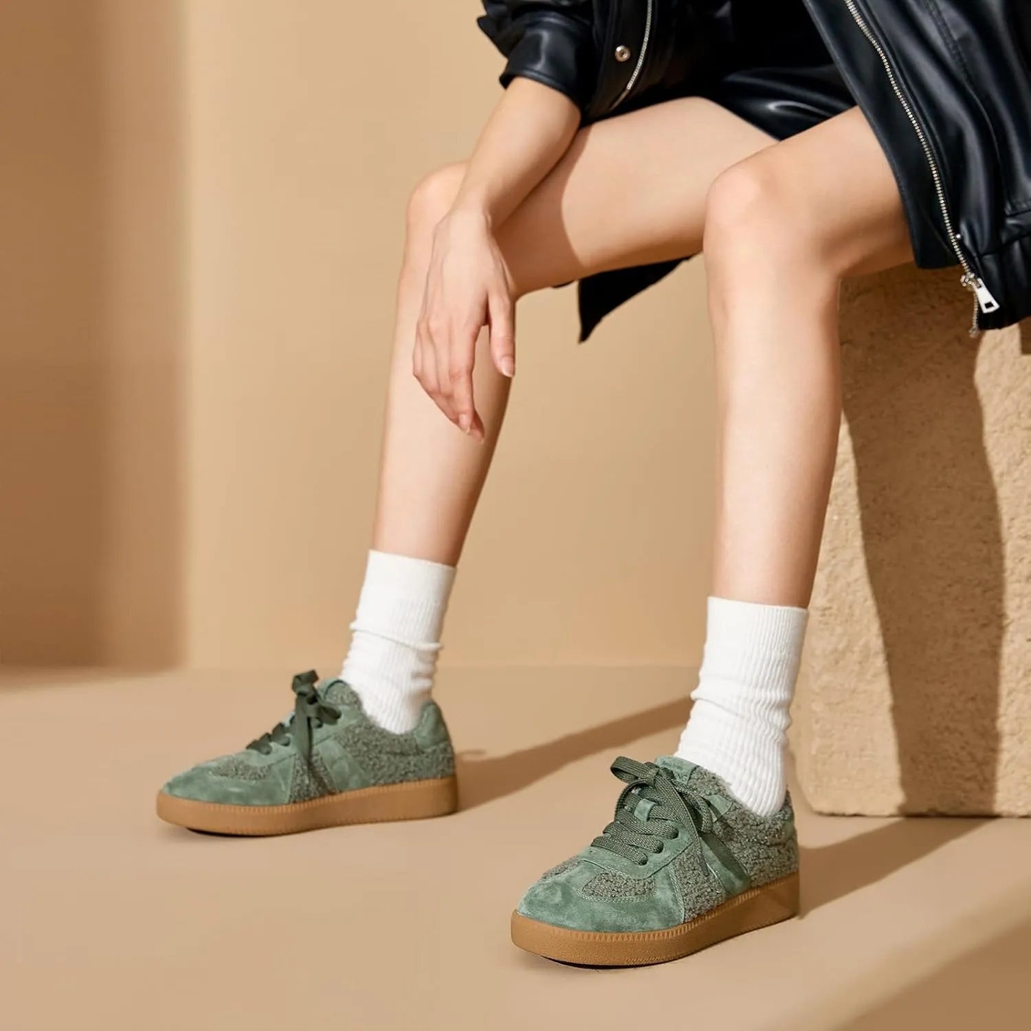 BEAU TODAY Sneaker Boots for Women,Fur Lined Winter Shoes for Women,Comfortable Platform Leather Retro OG Sneakers,Slip-on Tennis Runnig Trainer Shoes