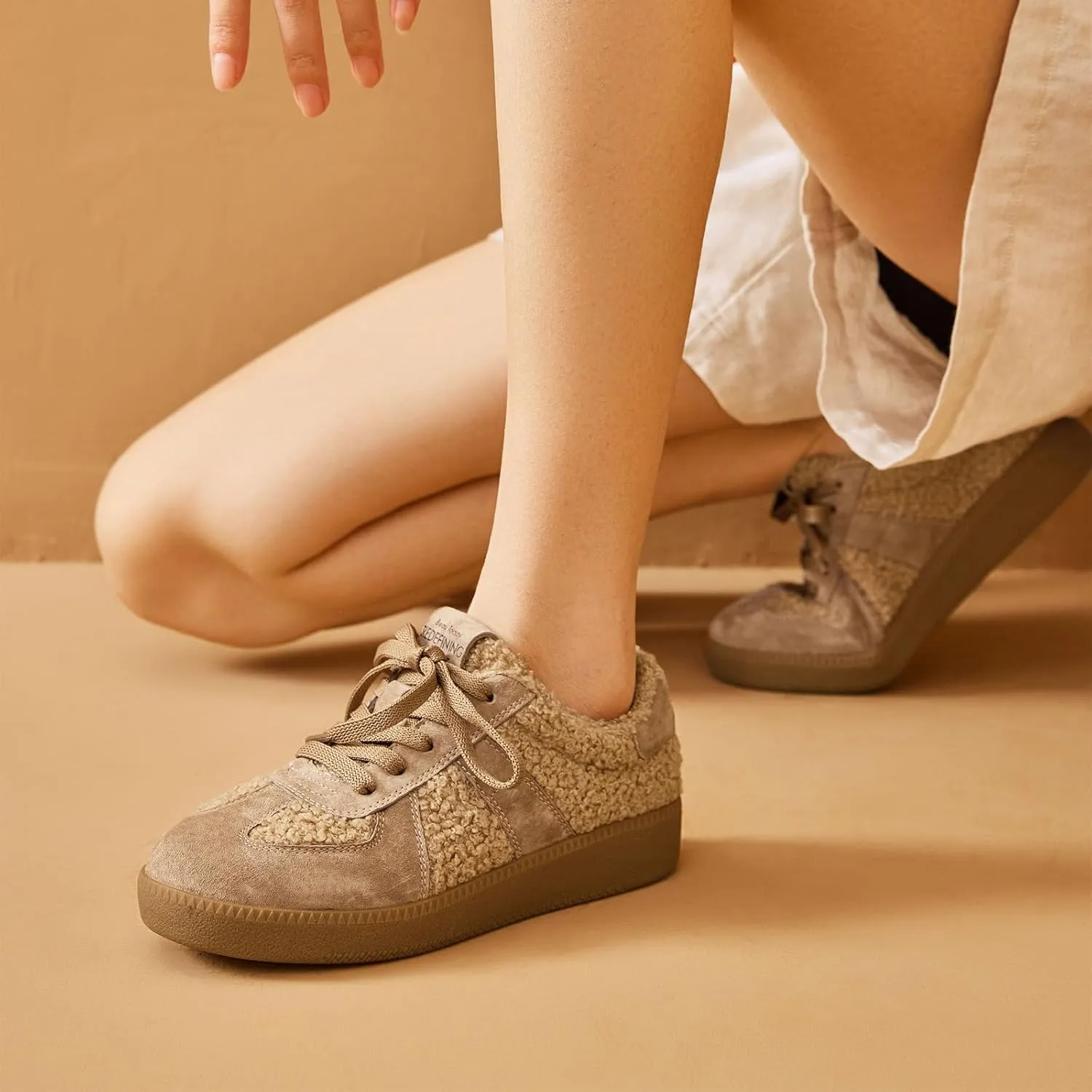 BEAU TODAY Sneaker Boots for Women,Fur Lined Winter Shoes for Women,Comfortable Platform Leather Retro OG Sneakers,Slip-on Tennis Runnig Trainer Shoes