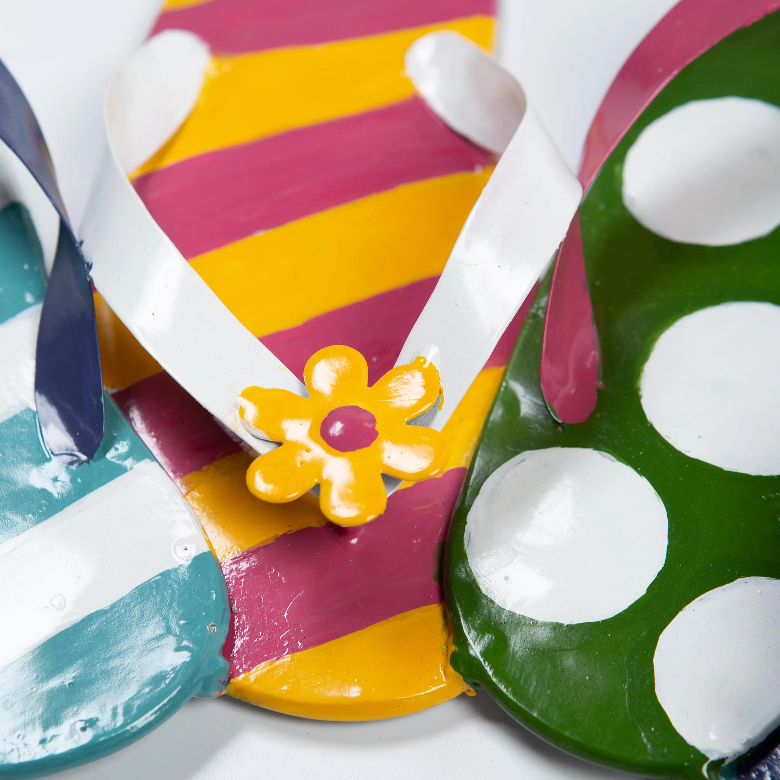 Boho Style Summer Flip-Flop Metal Wreath