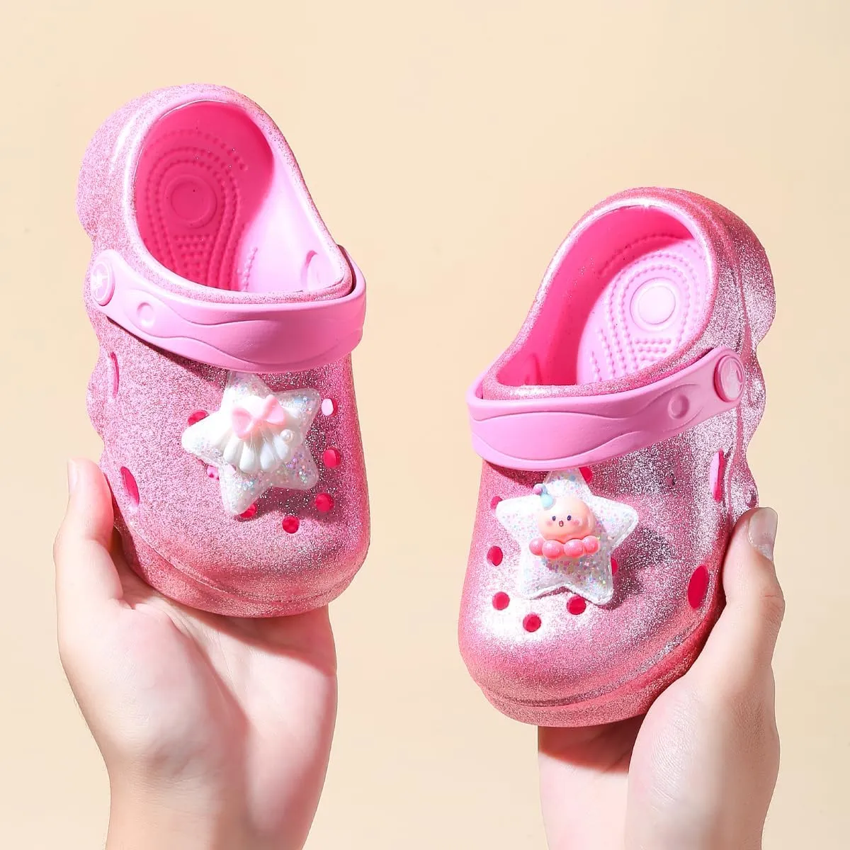 Casual Bright-Colored Clogs for Kid's, Toddlers, Girls, Breathable Lightweight Children's Garden Shoes for Beach Pool, Anti Slip Sandals Clogs, Water Shoes Summer Slides