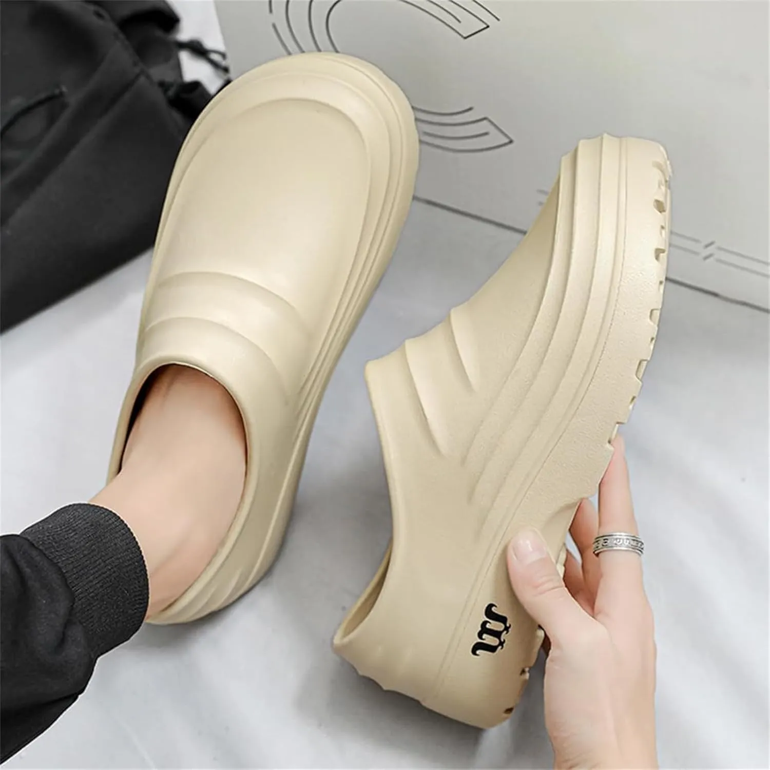Chef Shoes for Men and Women Slip-Resistant Nursing Shoes Nurse Loafers Kitchen Restaurant Work Comfortable Lightweight & Waterproof Zapatos de Chef Clogs for Women