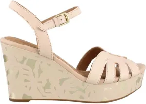 Clarks Womens Amelia Page Wedge Ankle Strap Wedge Sandals