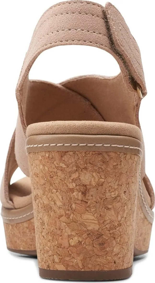 Clarks Women's Giselle Cove Wedge Sandal