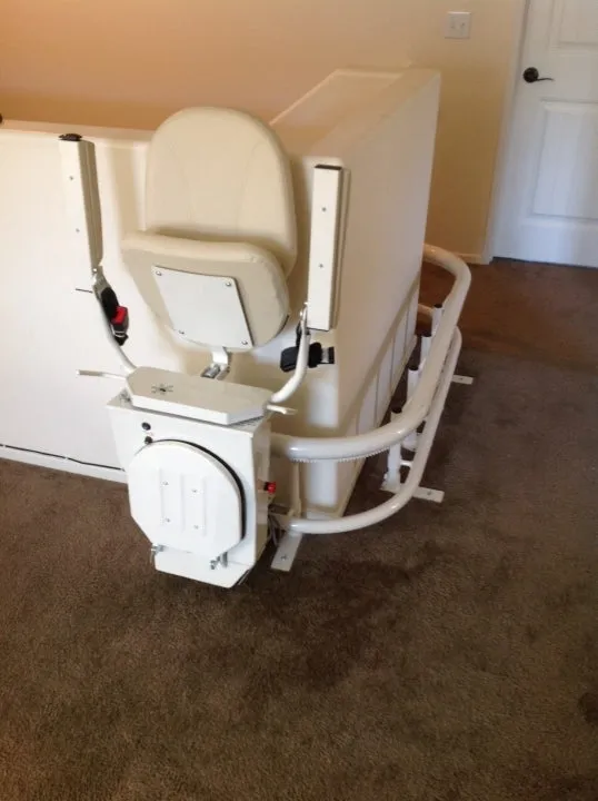Custom Curved Stairlift </br> Helix