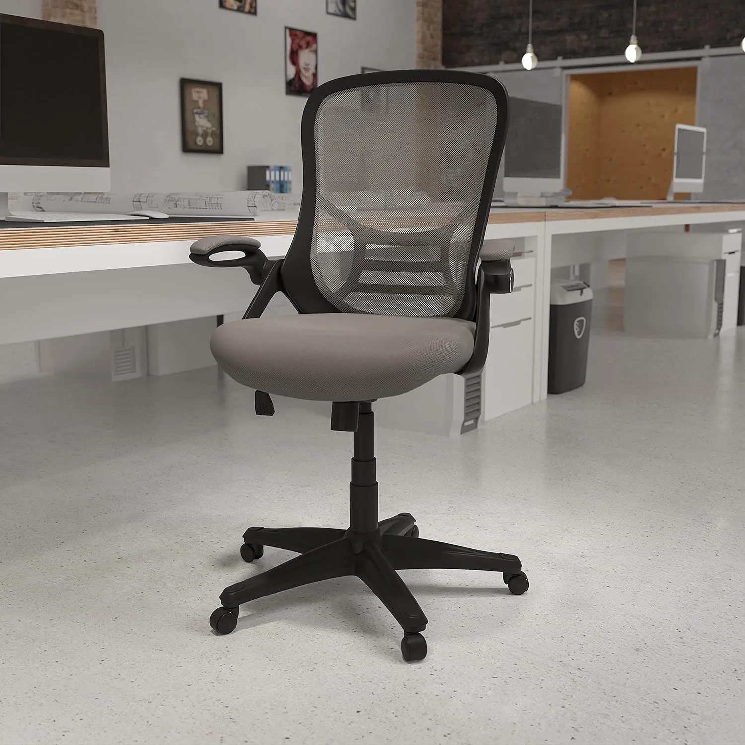 Flash Furniture Porter High-Back Swivel Office Chair with Adjustable Lumbar Support and Seat Height, Ergonomic Mesh Desk Chair with Flip-Up Armrests, Gray/Black