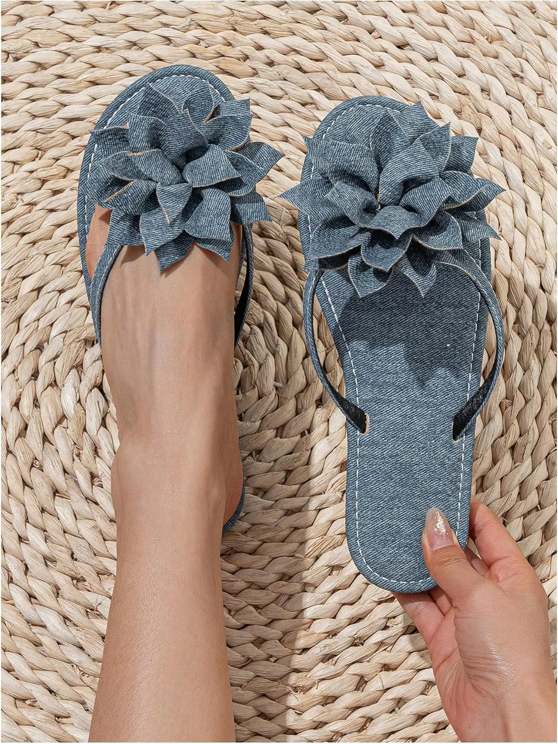 GORGLITTER Women's Denim Sandals Cute Flower Flat Sandals Jean Thong Slide Sandals