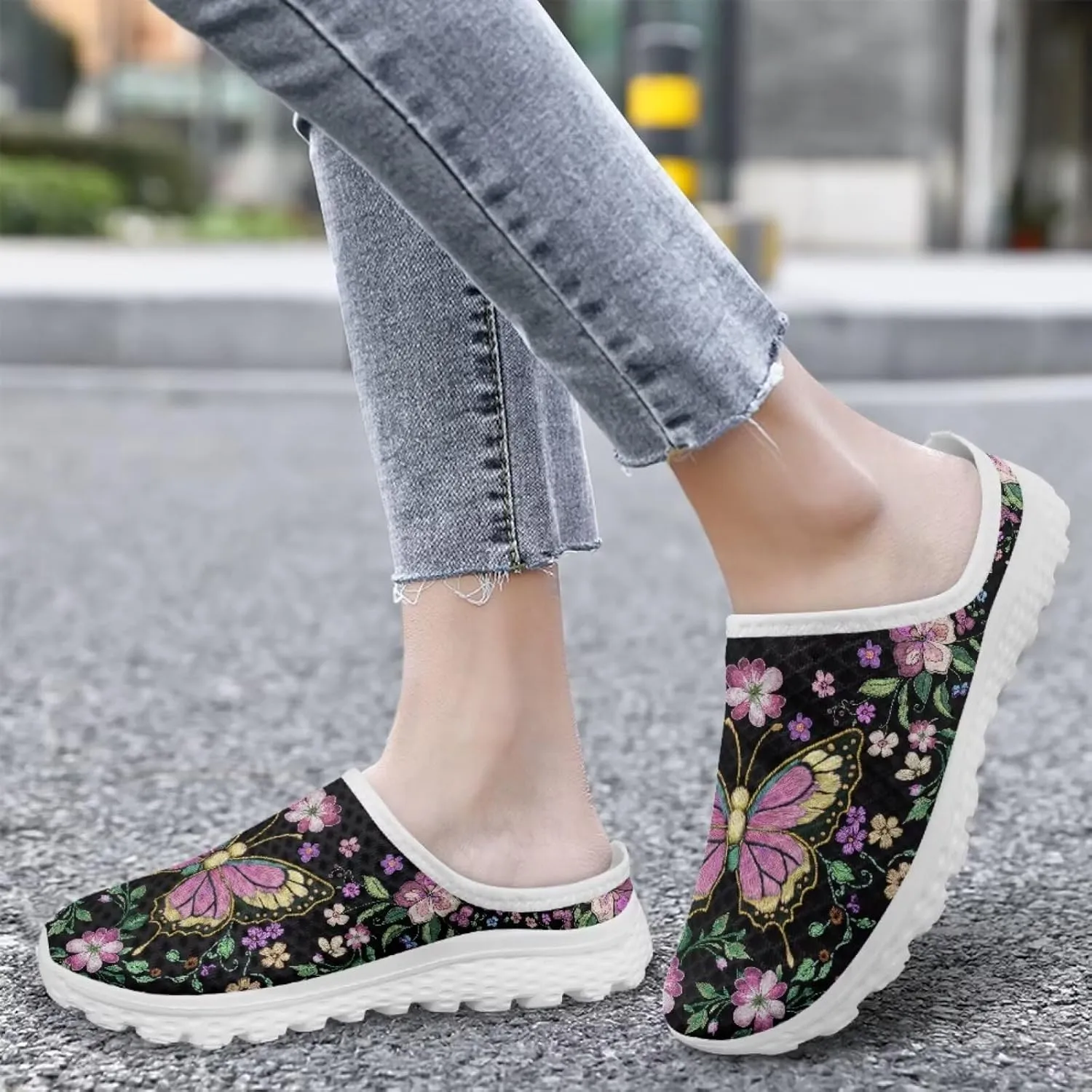 Mule Shoes for Women Summer Novelty Butterfly Outdoor Non-Slip Sneakers Hand Free Garden Walking Shoes Slip On