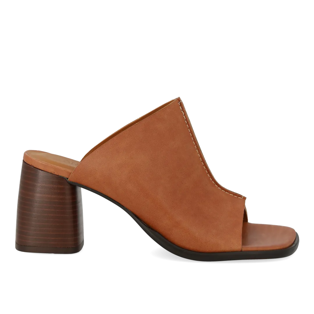 Mule with sculptural heel