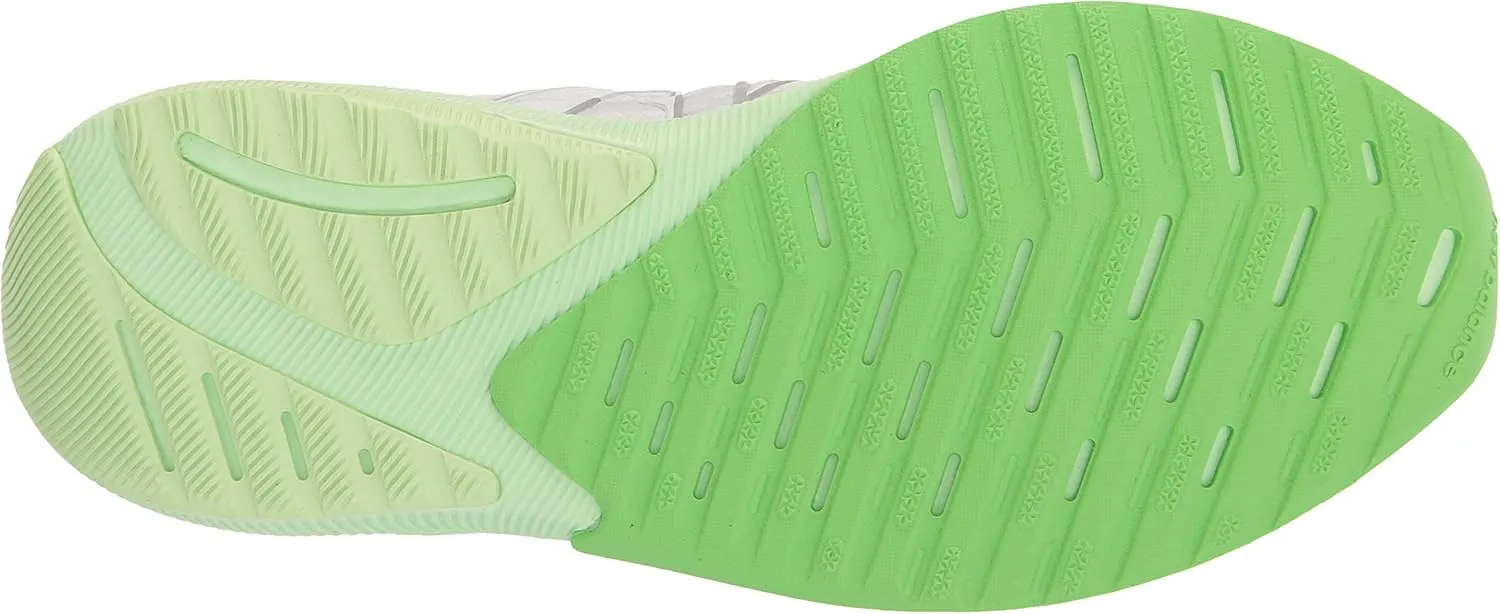 New Balance Men's FuelCell Propel V3 Running Shoe