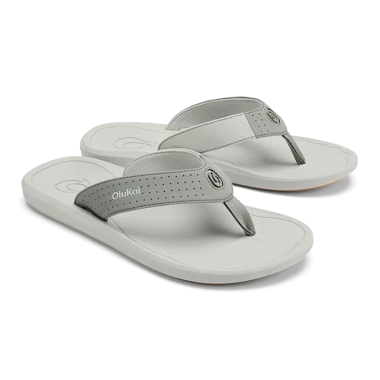 OluKai Men’s Ki’i Lightweight Beach Sandal - Ash|Sterling