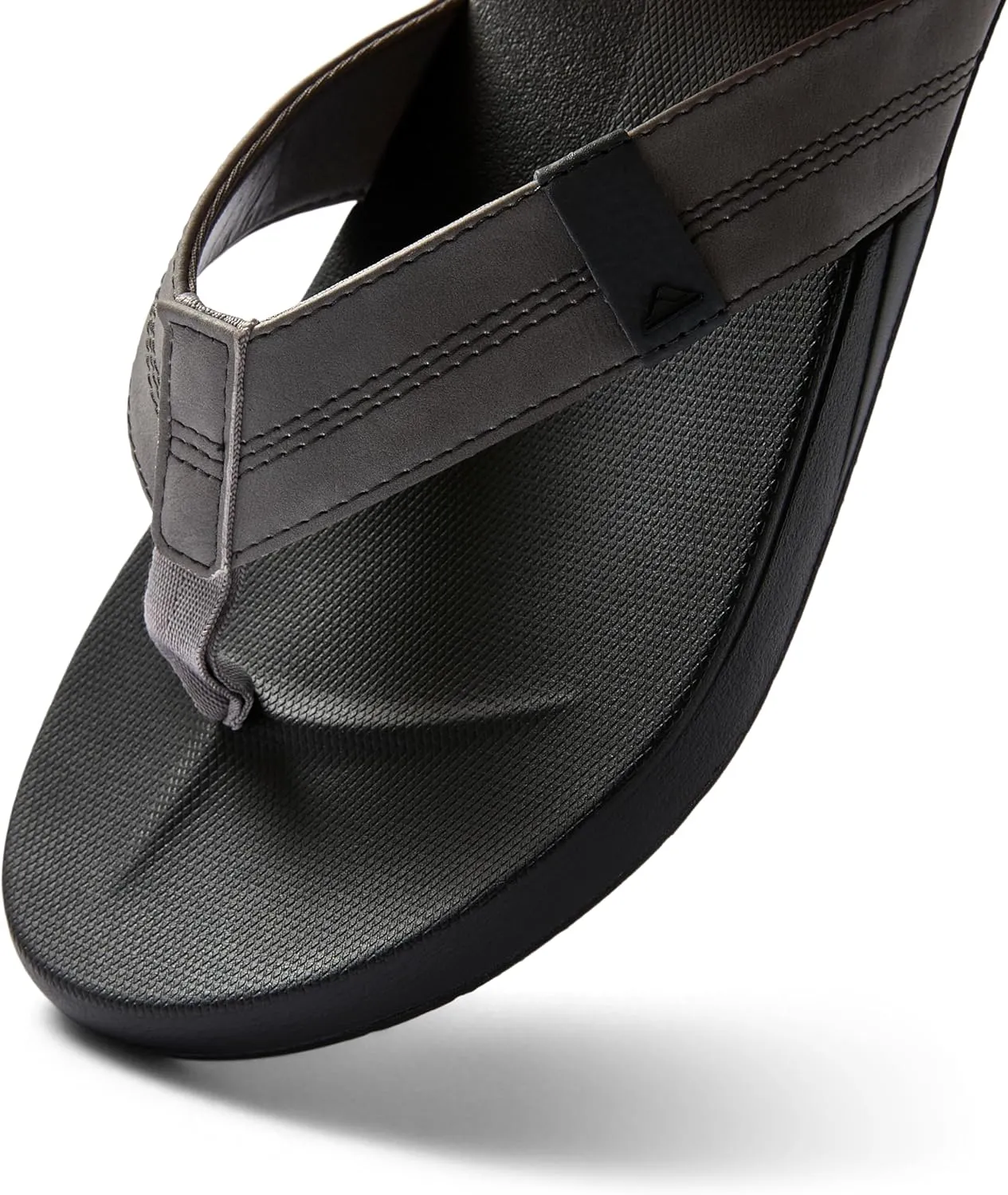 Reef Men's Cushion Phantom Flip Flop
