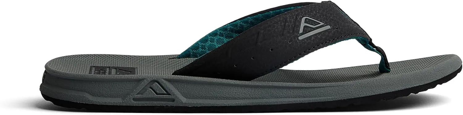 REEF Phantoms Men's Beach Flip Flop, Water Friendly, Soft and Supportive Molded Footbed