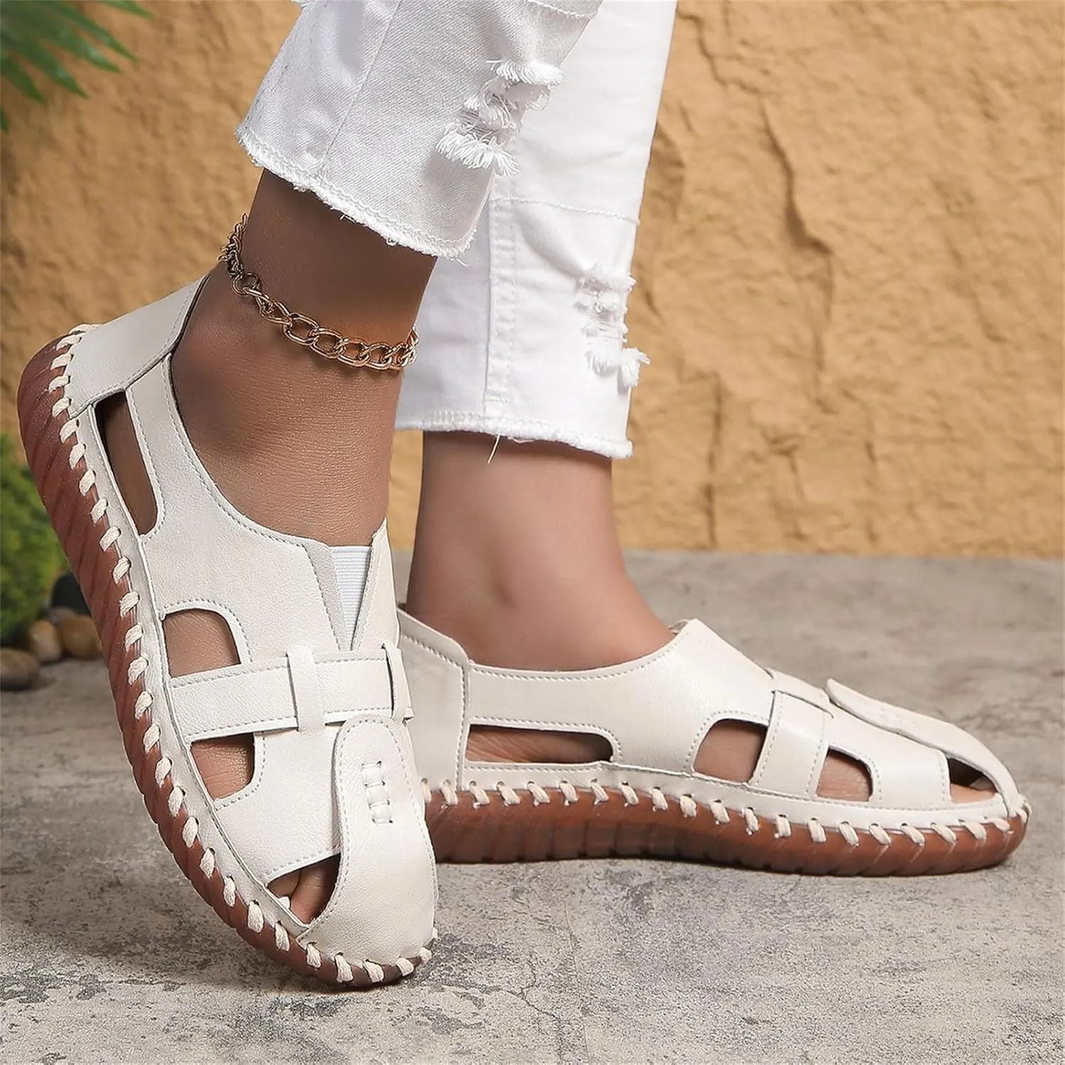 Soft Comfortable Sandals for Women Summer Casual Closed Toe Hollow Out Slip On Loafers Flat Fisherman Sandal Comfy Cute Breathable Orthopedic Beach Cowhide Loafers Comfort Driving Shoes