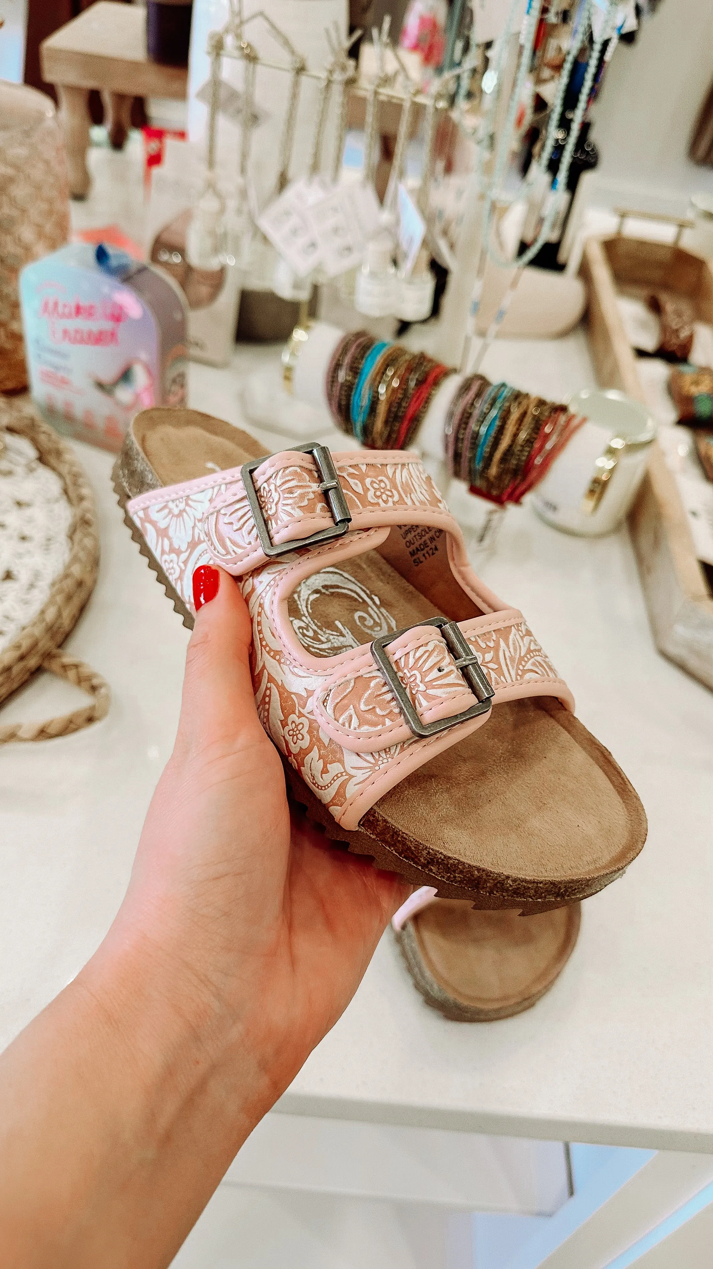 The Kelsey Sandal