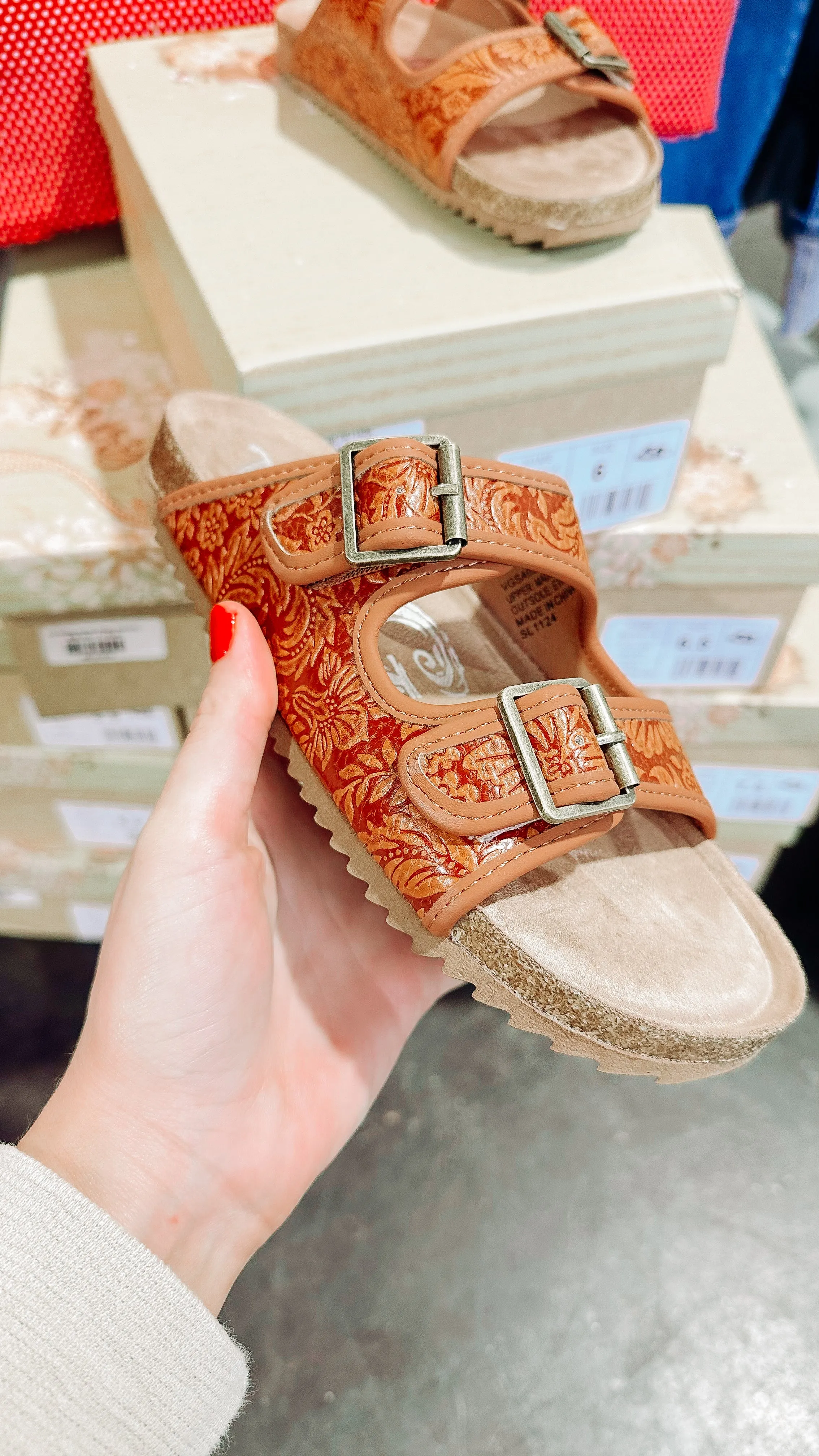 The Kelsey Sandal