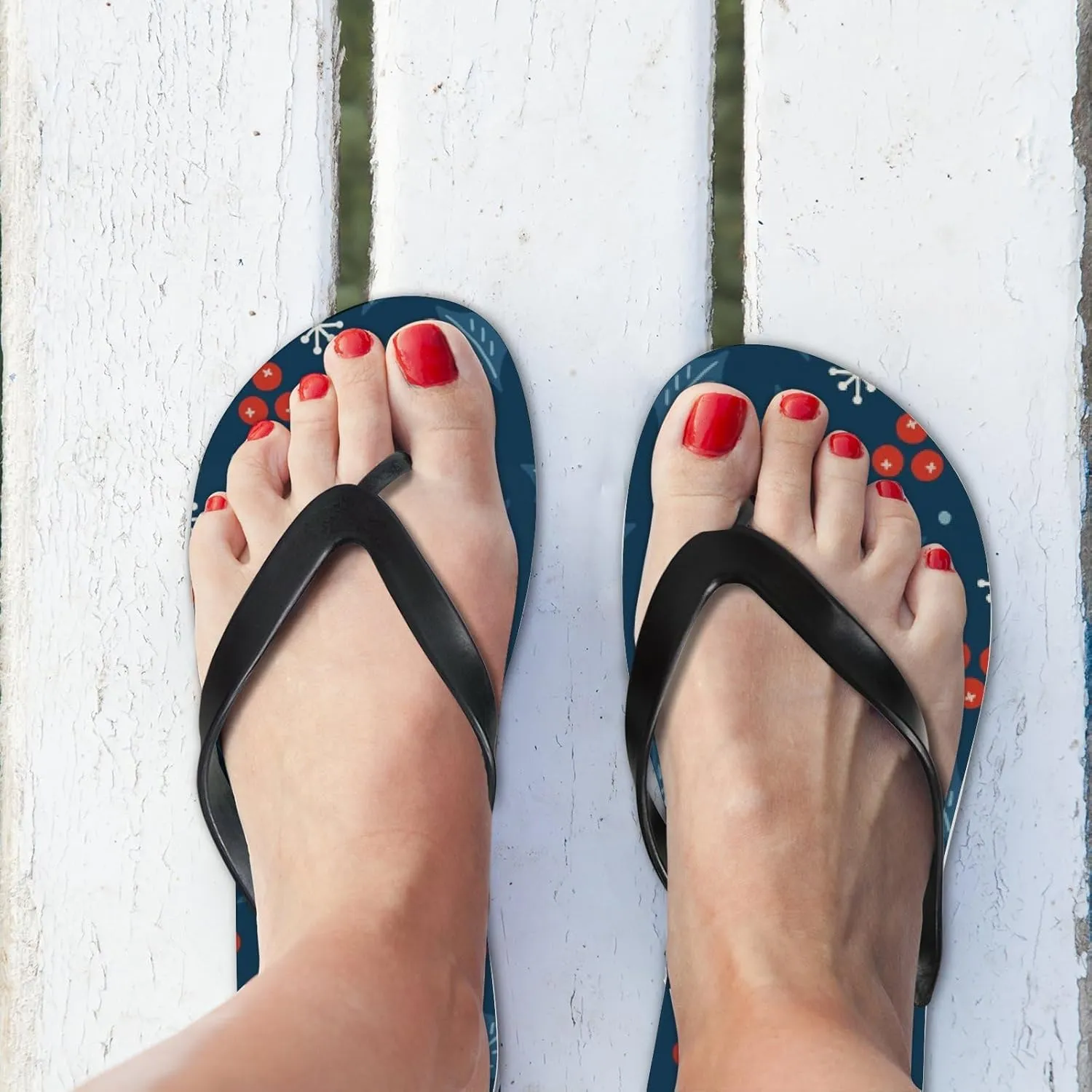 Thong Slippers Flip Flops for Women Holly Berry Leaves Snowflakes Casual Flat Slide Beach Slippers Sandals Shower Shoes