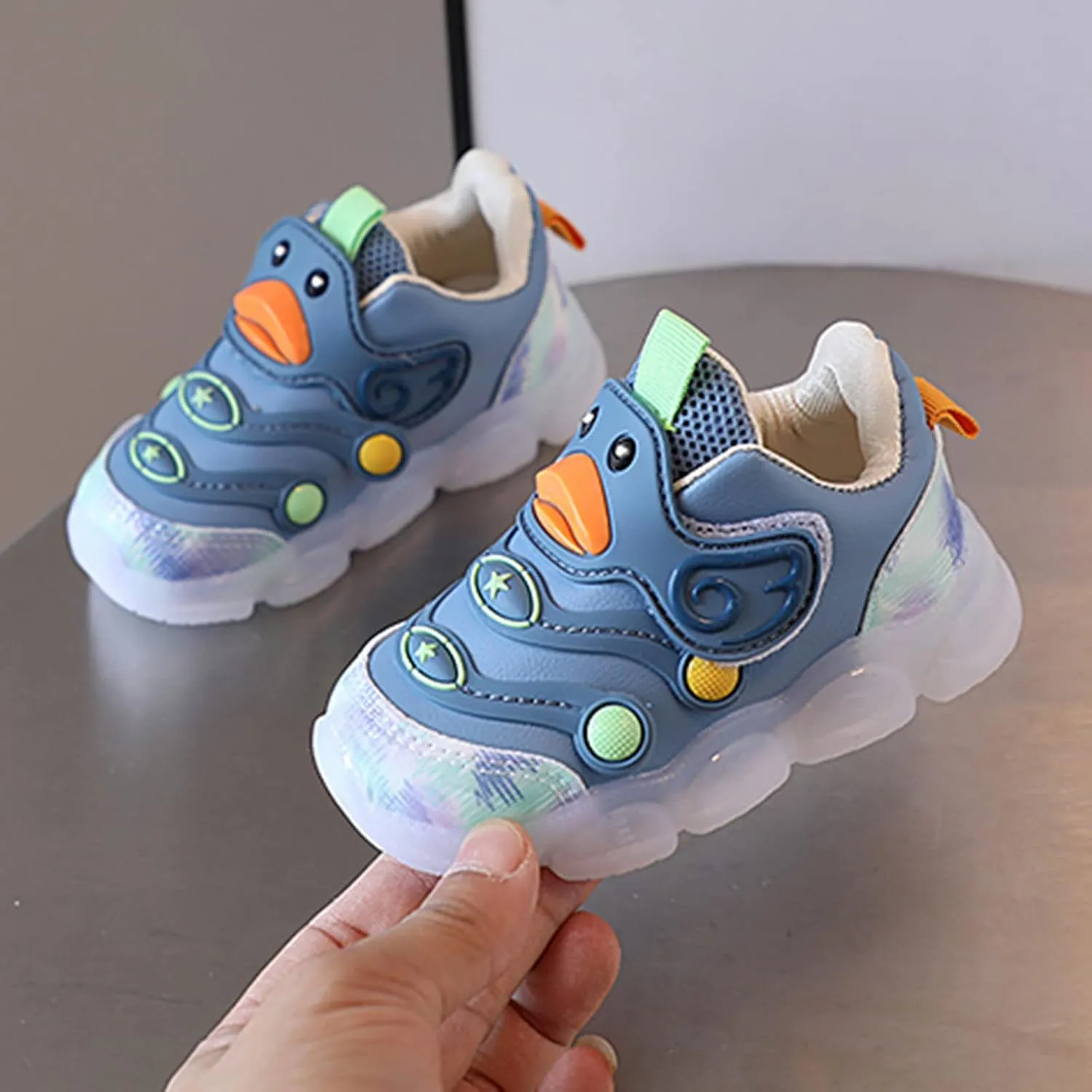 Toddler Boys Girls Light Up Sneaker LED Flashing Lightweight Mesh Breathable Sport First Walking Running Flat Shoes