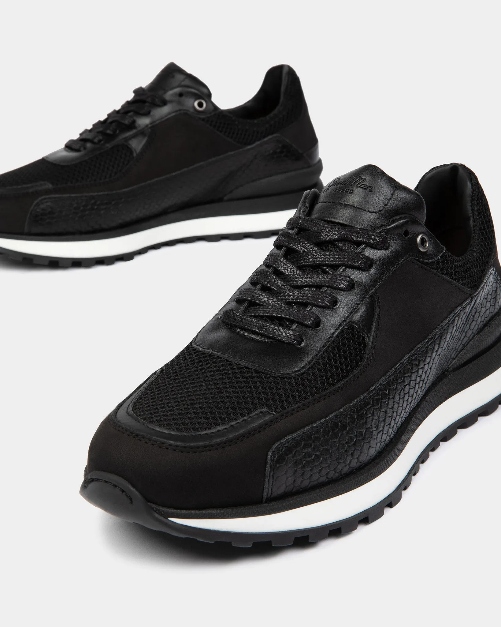 Triumph Trainer | Mesh, Leather