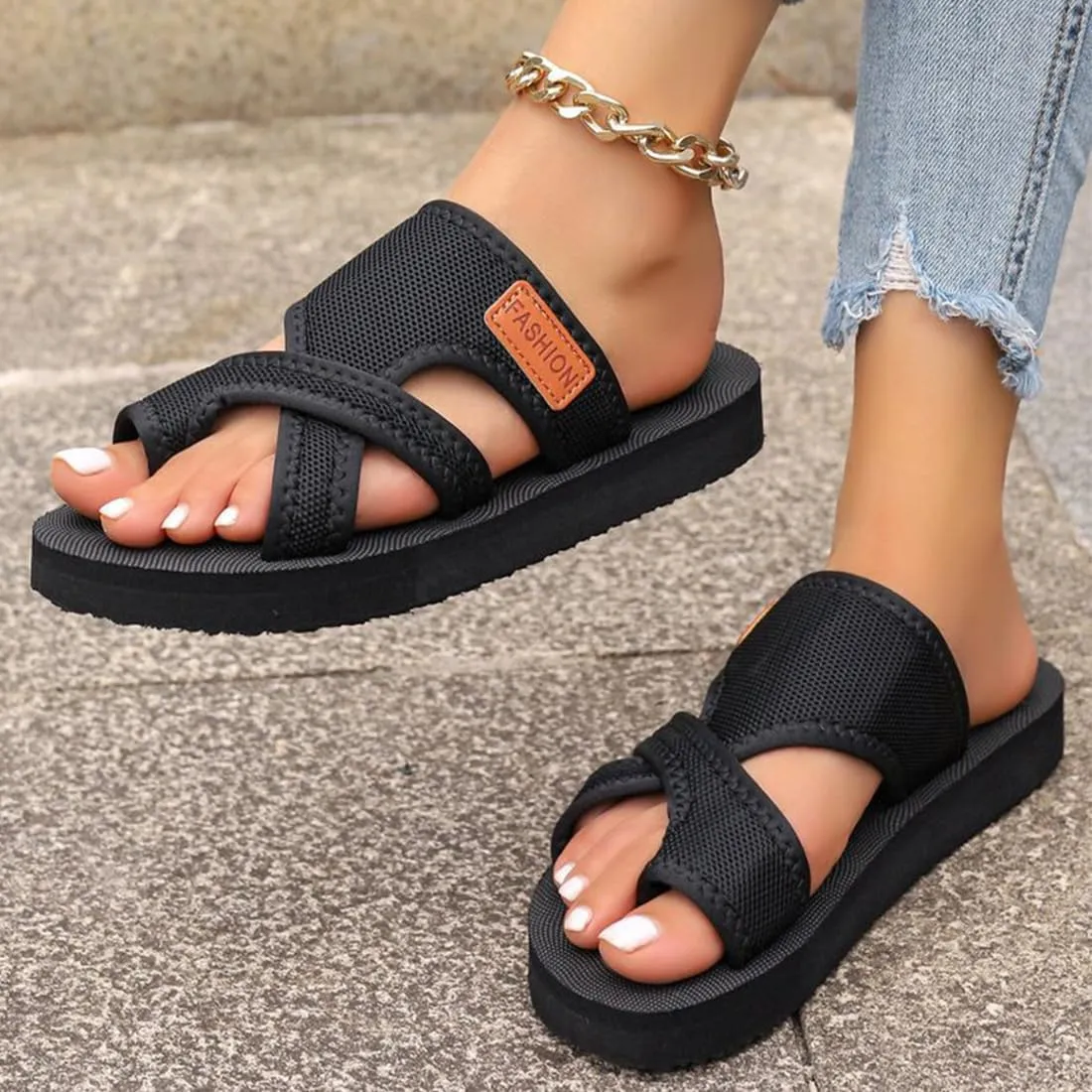 Women's Breathable Mesh Sandals Orthotic Sandals 2025 Summer Hollow Mesh Flip Flops For Women Mesh Flats Beach Sandals Mules