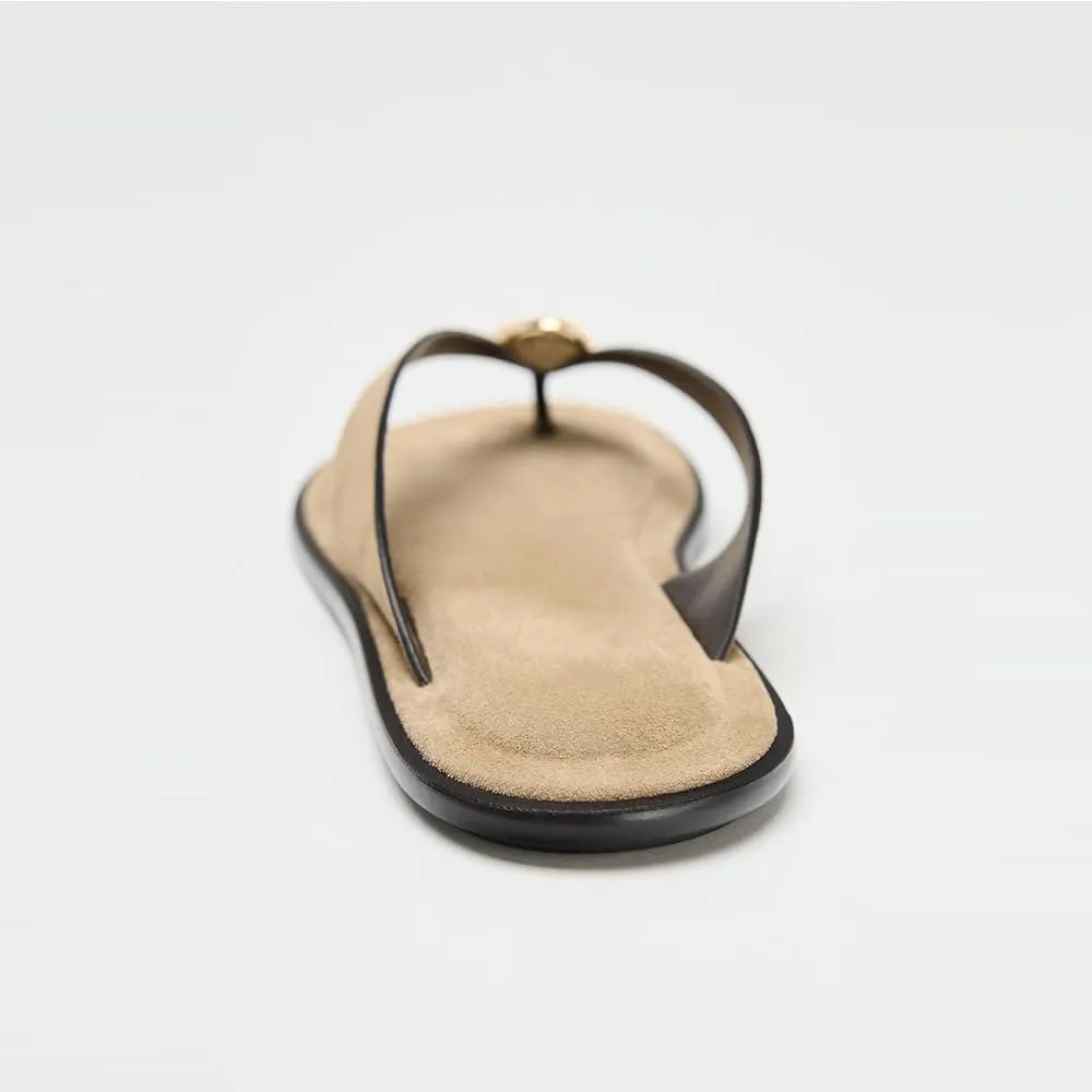 Womens Flat Sandals for Women Comfortable Flip Flops Slide Sandals Summer Beach Thong Sandals with Metal Decoration