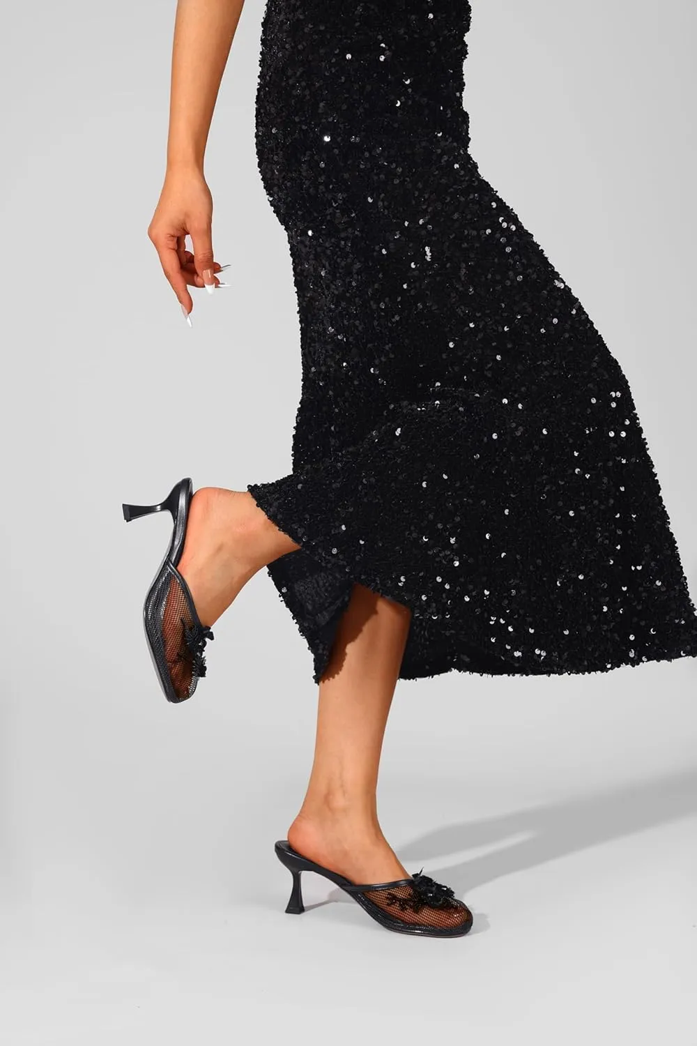 Women's Mesh Mule Slip On Sandals With Floral Sequin Embellishments Round Toe Middle Heel Slides Slippers 2.5 Inch