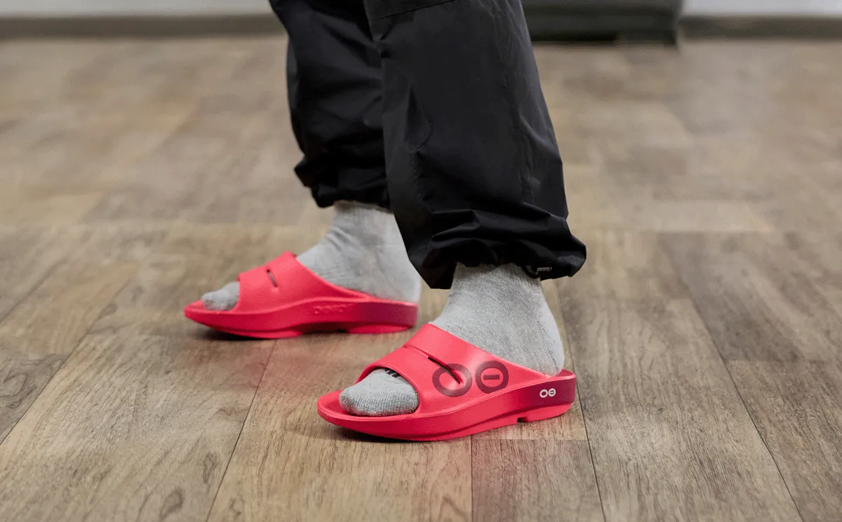 Women's OOahh Sport Slide Sandal - Razz Fade